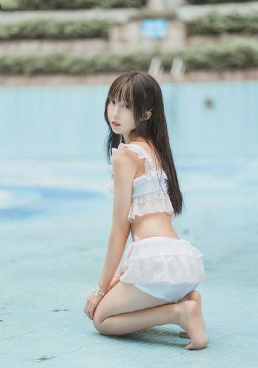 国产中文区4幕区2021_4K高清在线