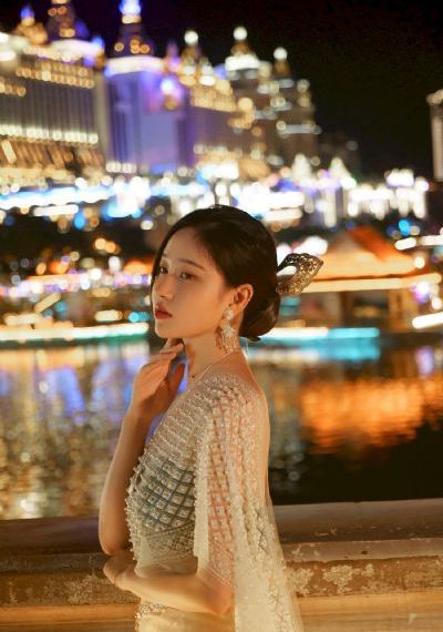 欧美电影美丽小蜜桃2_DVD超清免费观看
