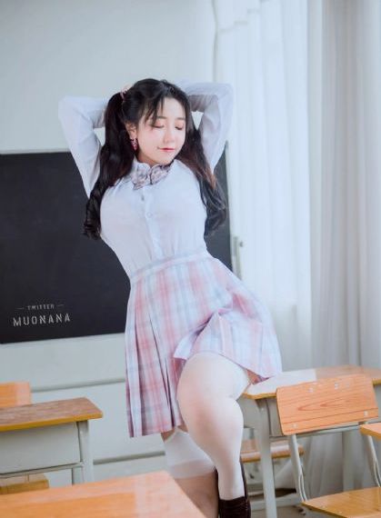 好看的欧美女性雀斑_蓝光免费播放