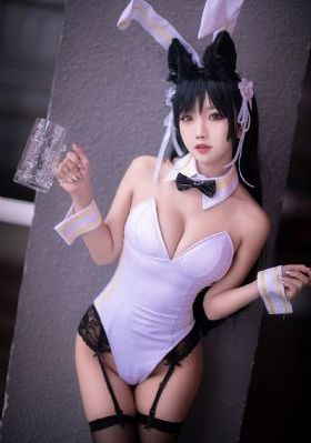 男士胸包国产_DVD免费观看电视剧