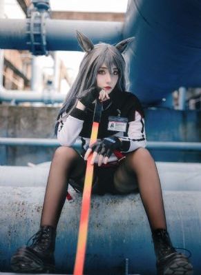 欧美xinaixiaoshui_全集高清在线观看
